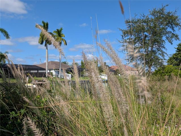 216 SW 12TH STREET, Cape Coral, FL 33991