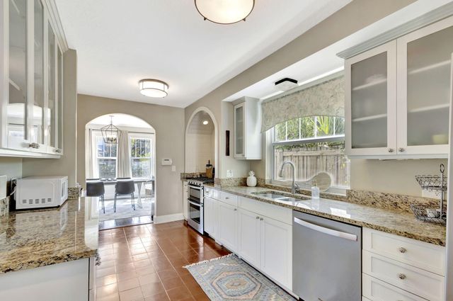 535 28th Street, West Palm Beach, FL 33407