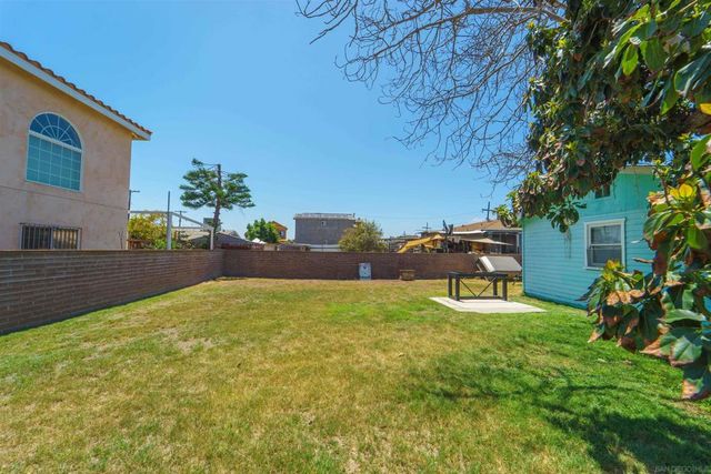 7453 55 Fulton St, San Diego, CA 92111