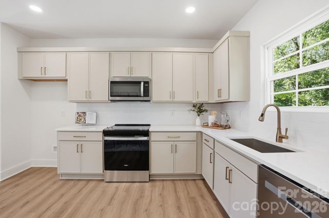 1741 Moss Court, Gastonia, NC 28054