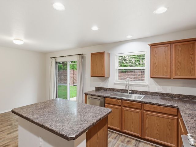 1356 N Cozumel Street, Grand Prairie, TX 75051