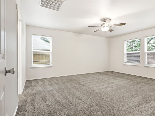 1356 N Cozumel Street, Grand Prairie, TX 75051