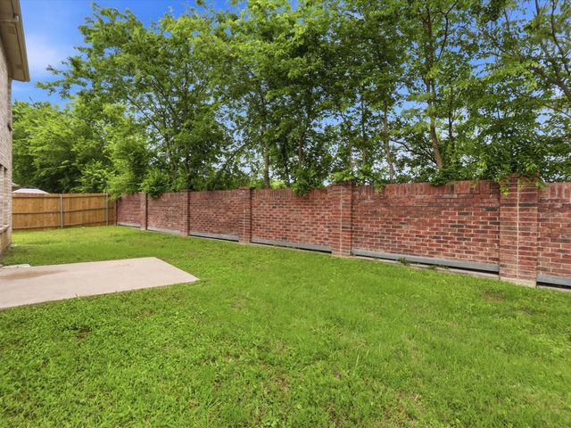 1356 N Cozumel Street, Grand Prairie, TX 75051