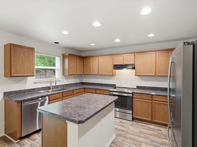 1356 N Cozumel Street, Grand Prairie, TX 75051