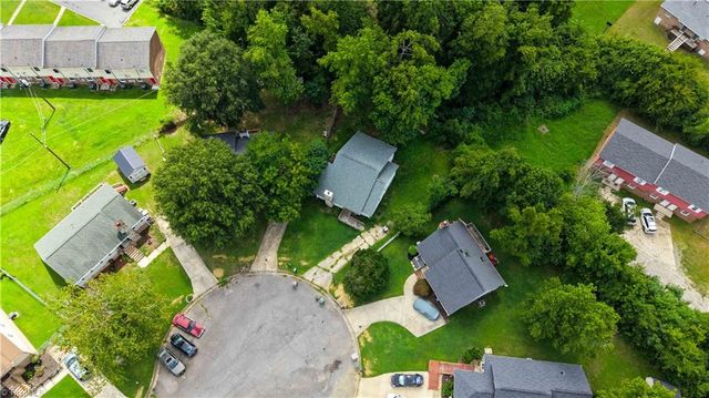 9 Pear Tree Court, Greensboro, NC 27401