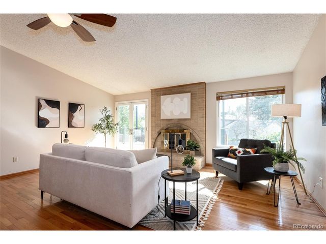 18622 E Kent Dr, Aurora, CO 80013