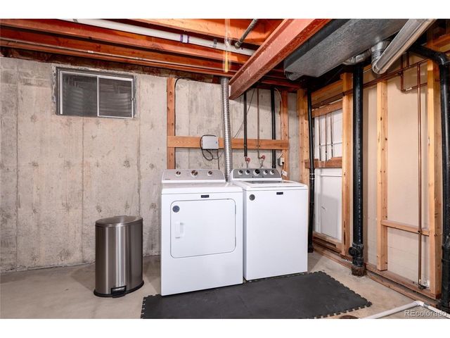 18622 E Kent Dr, Aurora, CO 80013