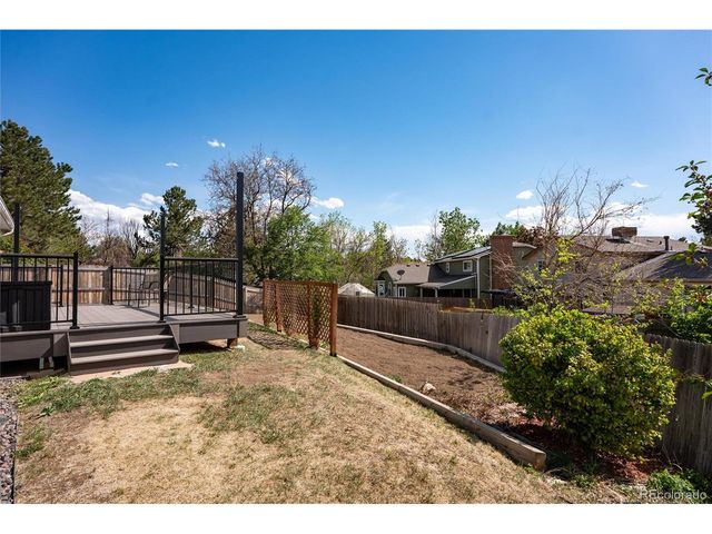18622 E Kent Dr, Aurora, CO 80013