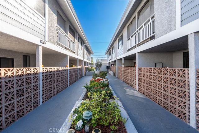 4345 W 154th 10, Lawndale, CA 90260