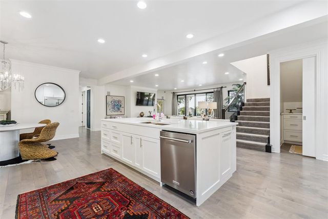 5801 Oak Tree Road, Edmond, OK 73025