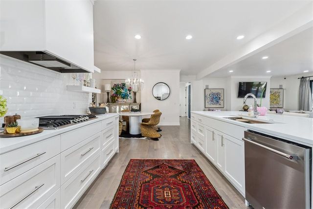 5801 Oak Tree Road, Edmond, OK 73025