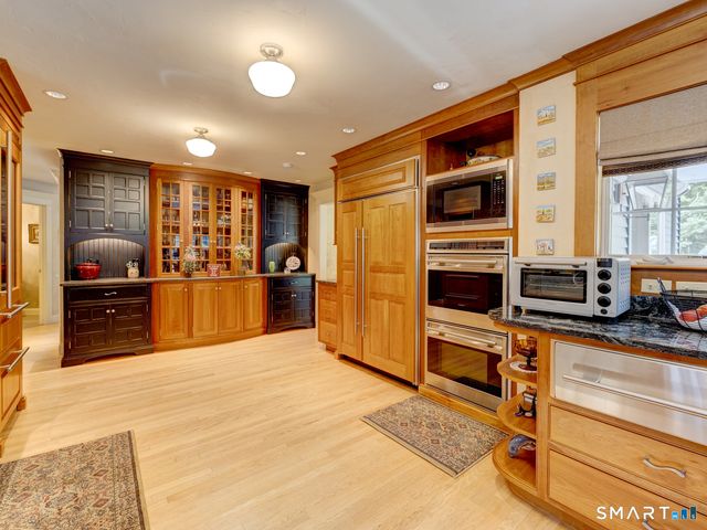 13 Executive Hill Road, Wolcott, CT 06716