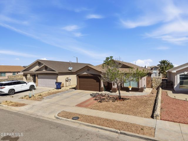 13005 ALFREDO APODACA Drive, El Paso, TX 79938