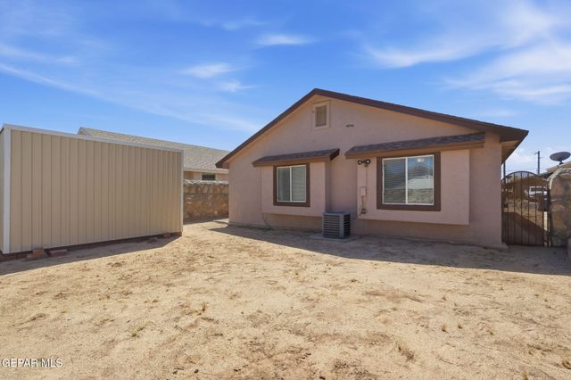 13005 ALFREDO APODACA Drive, El Paso, TX 79938