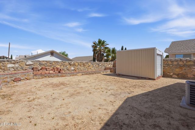 13005 ALFREDO APODACA Drive, El Paso, TX 79938