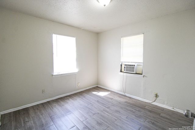 2915 Christian, San Antonio, TX 78222