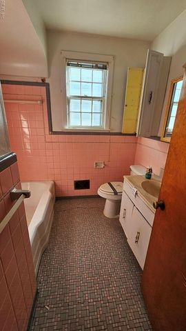 2711 Evergreen PL, Portsmouth, VA 23704