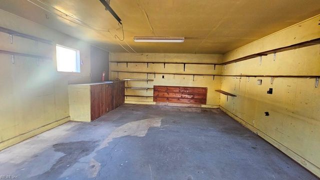 2711 Evergreen PL, Portsmouth, VA 23704