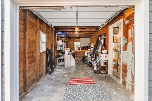 812 Reiten Road, Kent, WA 98030