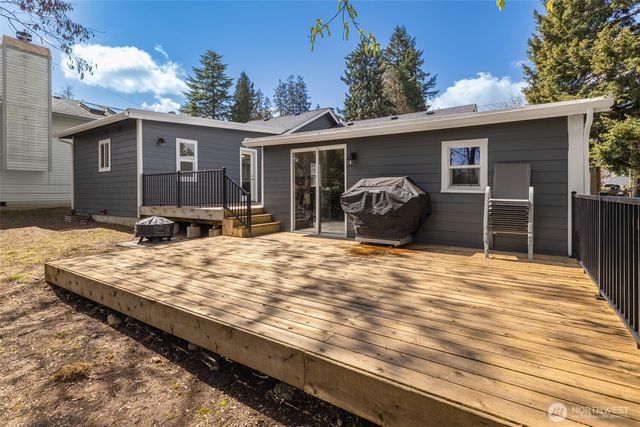 812 Reiten Road, Kent, WA 98030