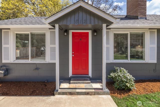 812 Reiten Road, Kent, WA 98030