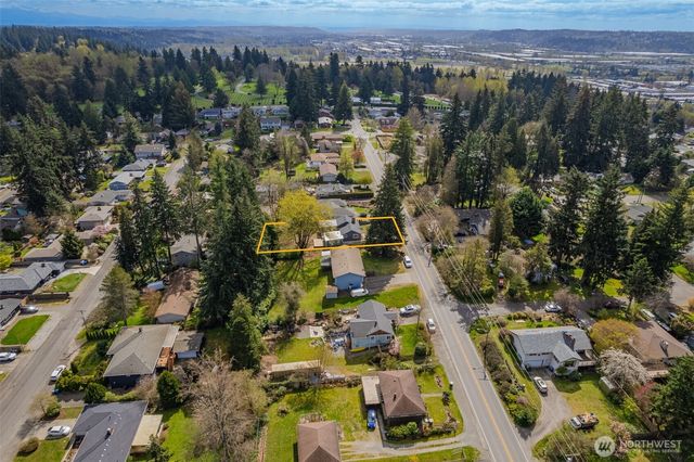 812 Reiten Road, Kent, WA 98030