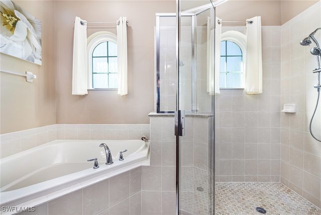 5710 Whispering Willow WAY, Fort Myers, FL 33908