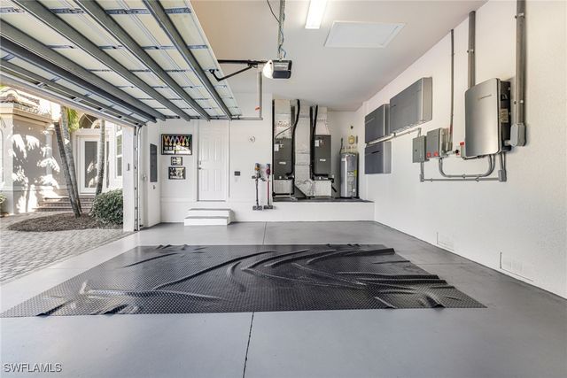 5710 Whispering Willow WAY, Fort Myers, FL 33908