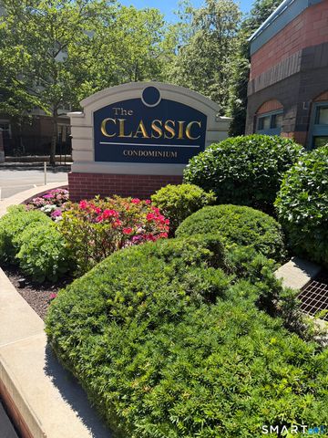 25 Forest Street 7F, Stamford, CT 06901