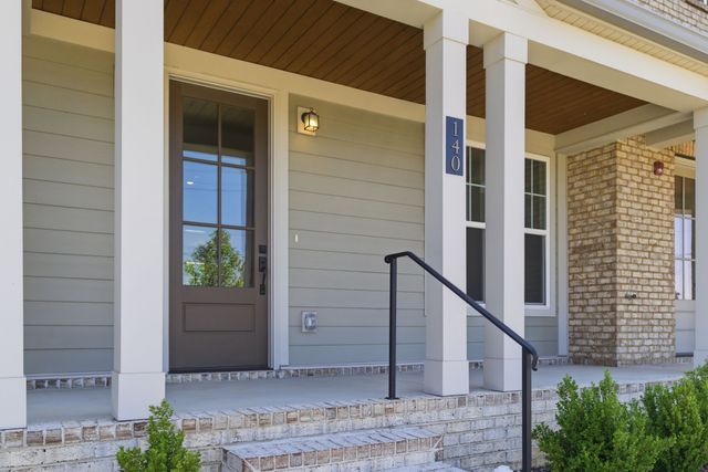 140 Nearwater Place, Hendersonville, TN 37075