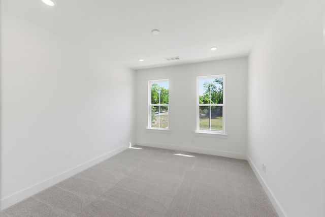 140 Nearwater Place, Hendersonville, TN 37075