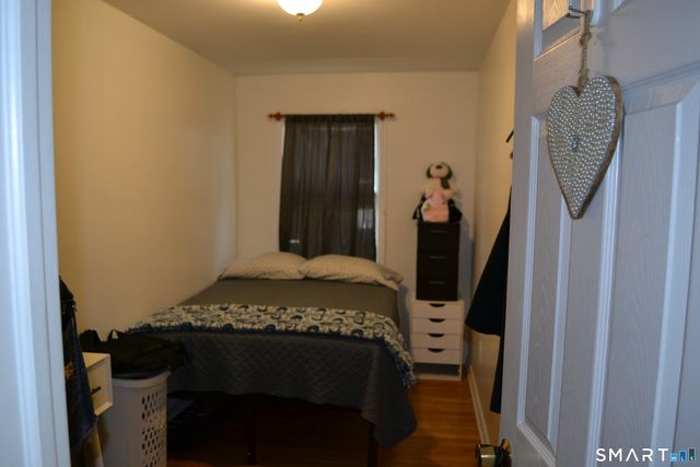 40 Emma Road, Stamford, CT 06905