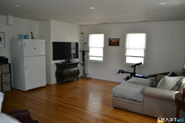 40 Emma Road, Stamford, CT 06905