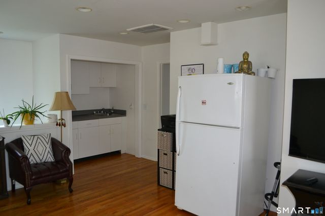 40 Emma Road, Stamford, CT 06905
