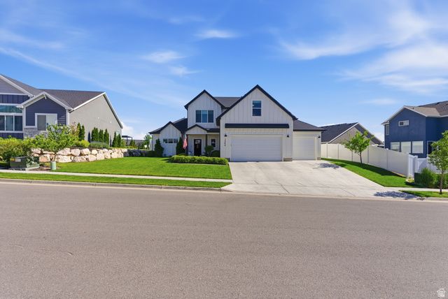 1364 E BEECHWOOD DR, Layton, UT 84040
