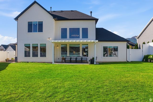 1364 E BEECHWOOD DR, Layton, UT 84040