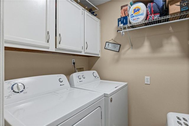 2255 Woodlea Drive E, Mobile, AL 36695