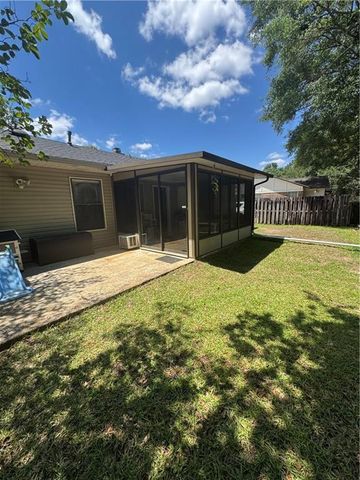 2255 Woodlea Drive E, Mobile, AL 36695