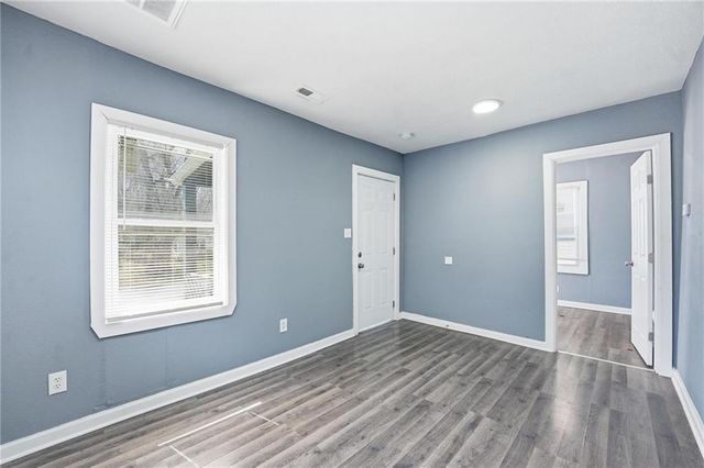 3816 E 37th Street, Kansas City, MO 64128