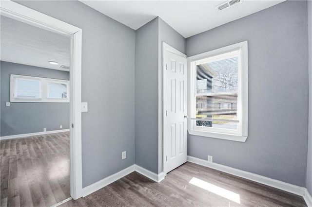 3816 E 37th Street, Kansas City, MO 64128