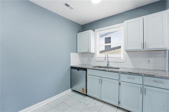 3816 E 37th Street, Kansas City, MO 64128