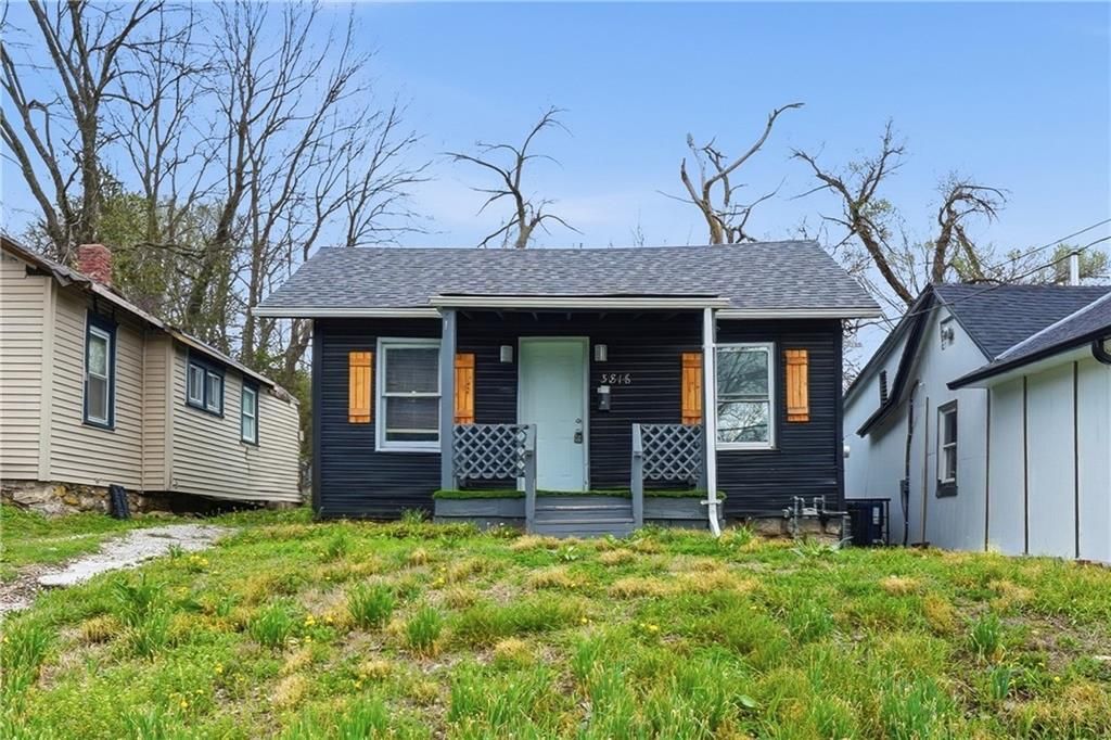 3816 E 37th Street, Kansas City, MO 64128