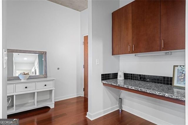 250 Pharr Road 1715, Atlanta, GA 30305