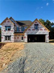 190 Enclave Drive, Clemmons, NC 27012