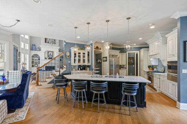 3300 Bridle Path Ct, Thompsons Station, TN 37179