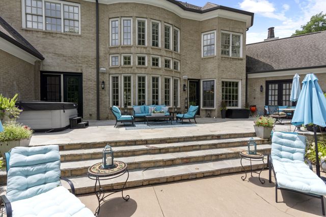 3300 Bridle Path Ct, Thompsons Station, TN 37179