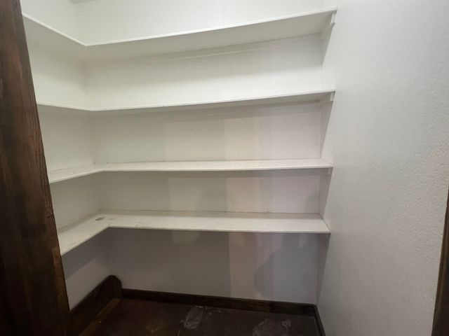 111 Heritage Road, Marshall, TX 75672