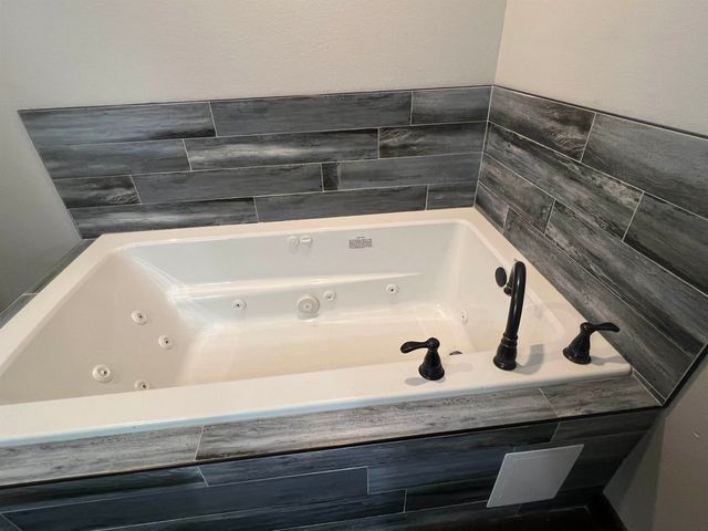 111 Heritage Road, Marshall, TX 75672