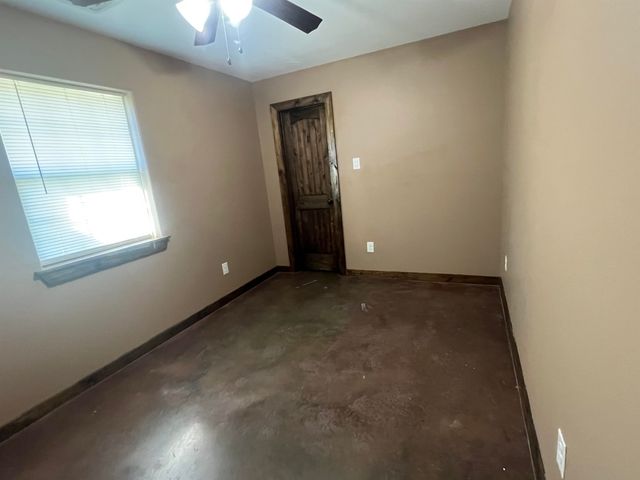 111 Heritage Road, Marshall, TX 75672