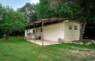 145 W Omega Plaza, Ingram, TX 78025